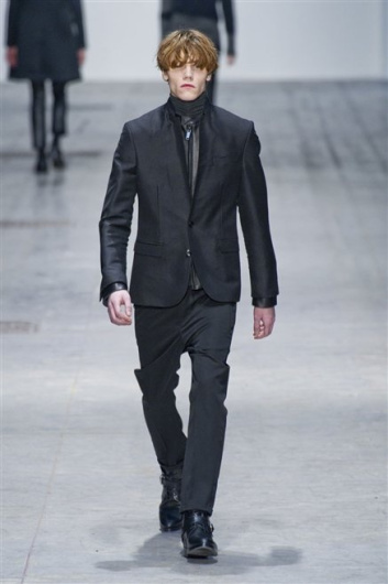 Fotoservizio/FW 2013-2014/MEN/COSTUME NATIONAL HOMME/DP1/17