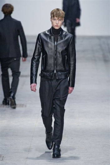 Fotoservizio/FW 2013-2014/MEN/COSTUME NATIONAL HOMME/DP1/19