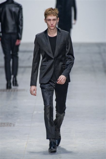 Fotoservizio/FW 2013-2014/MEN/COSTUME NATIONAL HOMME/DP1/21