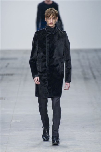 Fotoservizio/FW 2013-2014/MEN/COSTUME NATIONAL HOMME/DP1/22