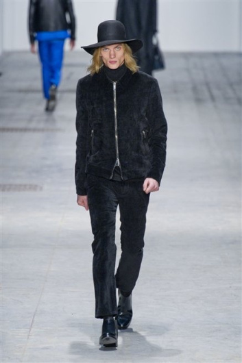 Fotoservizio/FW 2013-2014/MEN/COSTUME NATIONAL HOMME/DP1/28