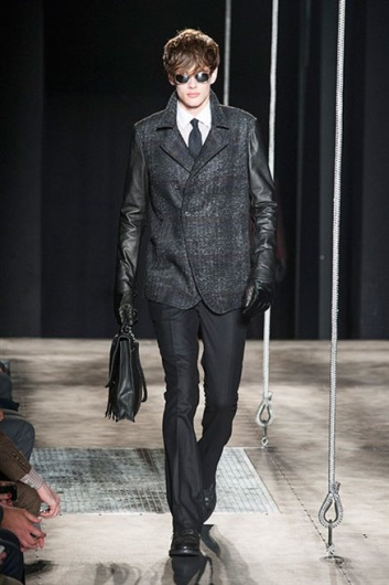 Fotoservizio/FW 2013-2014/MEN/JOHN VARVATOS/DP1/20