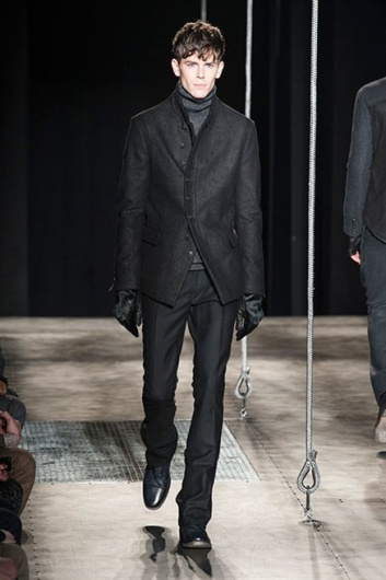 Fotoservizio/FW 2013-2014/MEN/JOHN VARVATOS/DP1/27