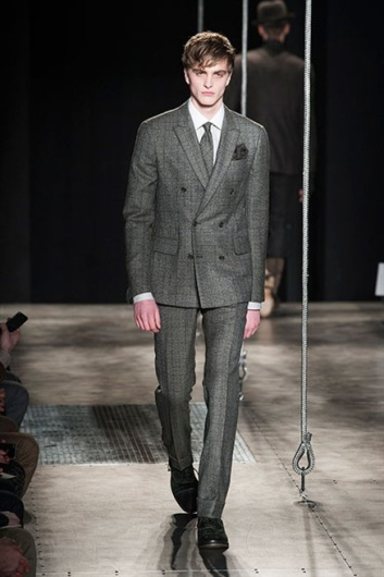 Fotoservizio/FW 2013-2014/MEN/JOHN VARVATOS/DP1/33