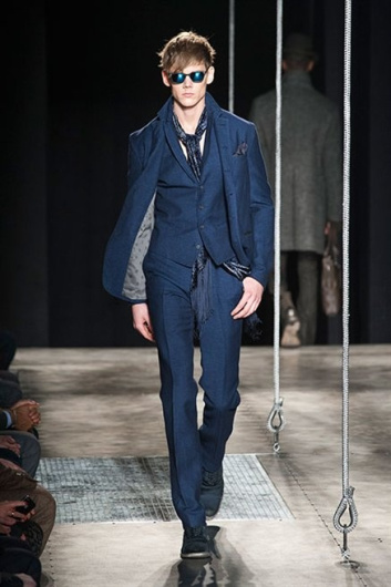 Fotoservizio/FW 2013-2014/MEN/JOHN VARVATOS/DP1/37