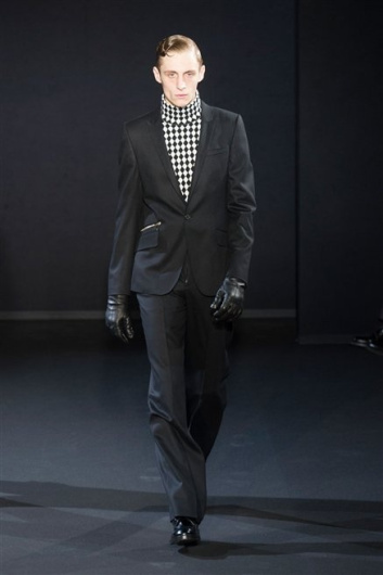 Fotoservizio/FW 2013-2014/MEN/LES HOMMES/DP1/4