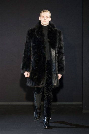 Fotoservizio/FW 2013-2014/MEN/LES HOMMES/DP1/5