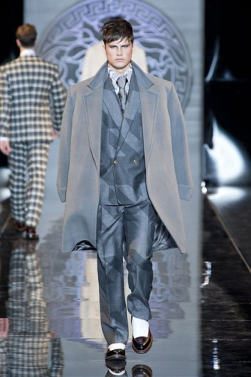 Fotoservizio/FW 2013-2014/MEN/VERSACE/DP1/3