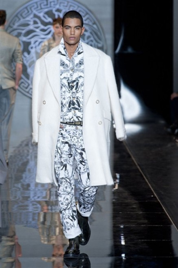 Fotoservizio/FW 2013-2014/MEN/VERSACE/DP1/4