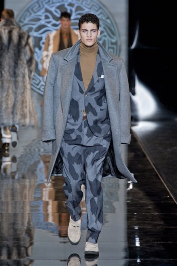 Fotoservizio/FW 2013-2014/MEN/VERSACE/DP1/11
