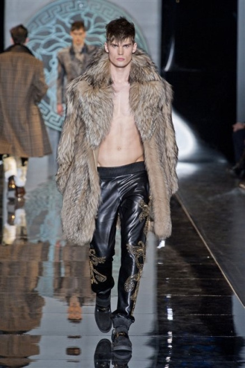 Fotoservizio/FW 2013-2014/MEN/VERSACE/DP1/17