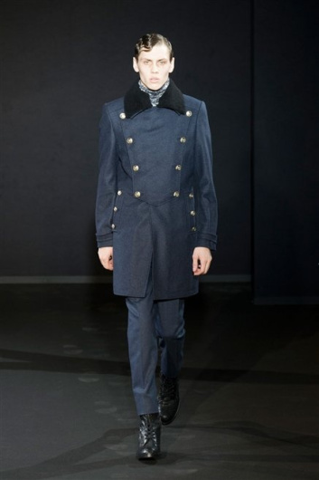 Fotoservizio/FW 2013-2014/MEN/LES HOMMES/DP1/29