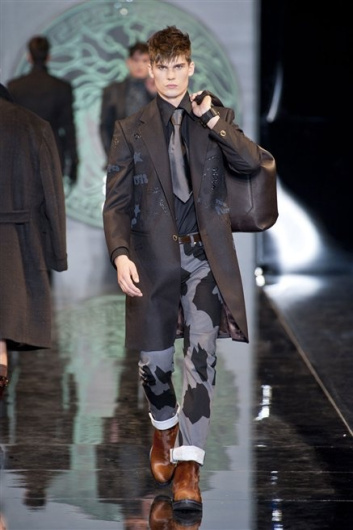 Fotoservizio/FW 2013-2014/MEN/VERSACE/DP1/38