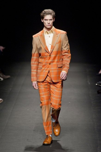 Fotoservizio/FW 2013-2014/MEN/VIVIENNE WESTWOOD/DP1/34