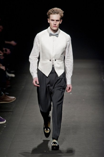 Fotoservizio/FW 2013-2014/MEN/VIVIENNE WESTWOOD/DP1/40