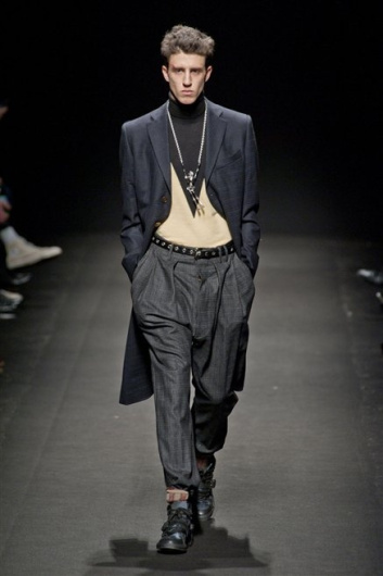 Fotoservizio/FW 2013-2014/MEN/VIVIENNE WESTWOOD/DP1/0