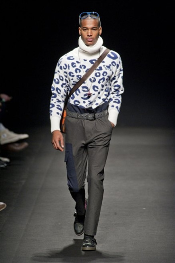 Fotoservizio/FW 2013-2014/MEN/VIVIENNE WESTWOOD/DP1/23