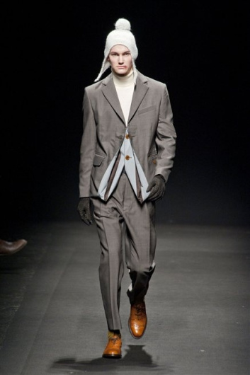Fotoservizio/FW 2013-2014/MEN/VIVIENNE WESTWOOD/DP1/30