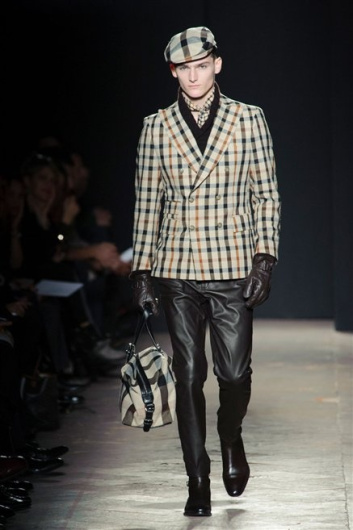 Fotoservizio/FW 2013-2014/MEN/DAKS/DP1/17