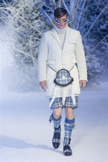 Fotoservizio/FW 2013-2014/MEN/MONCLER GAMME BLEU/DP1/6