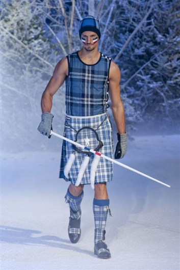 Fotoservizio/FW 2013-2014/MEN/MONCLER GAMME BLEU/DP1/7