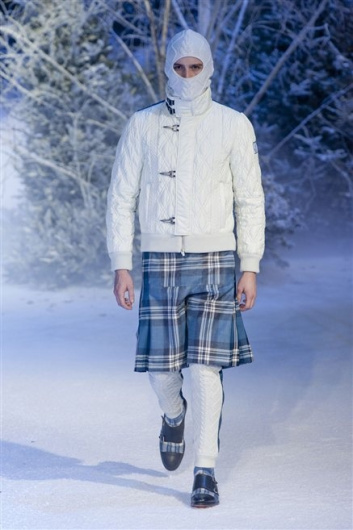 Fotoservizio/FW 2013-2014/MEN/MONCLER GAMME BLEU/DP1/11