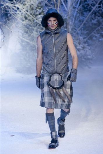 Fotoservizio/FW 2013-2014/MEN/MONCLER GAMME BLEU/DP1/16