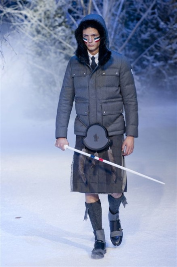 Fotoservizio/FW 2013-2014/MEN/MONCLER GAMME BLEU/DP1/18