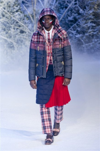 Fotoservizio/FW 2013-2014/MEN/MONCLER GAMME BLEU/DP1/27