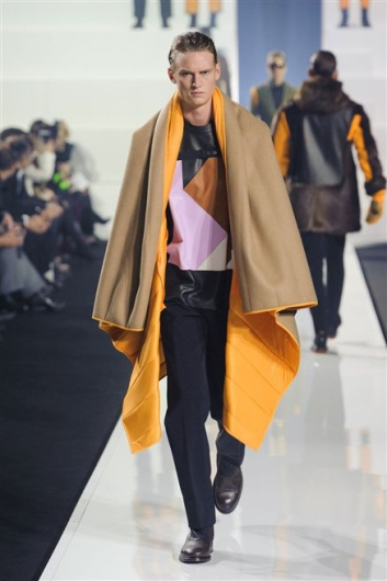 Fotoservizio/FW 2013-2014/MEN/DIRK BIKKEMBERGS/DP1/7