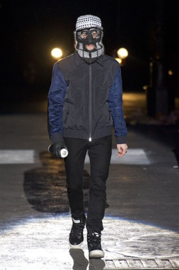Fotoservizio/FW 2013-2014/MEN/UMIT BENAN/DP1/5
