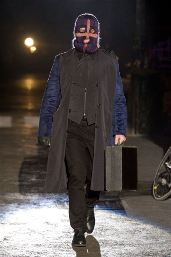Fotoservizio/FW 2013-2014/MEN/UMIT BENAN/DP1/19
