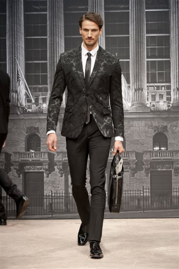 Fotoservizio/FW 2013-2014/MEN/ROCCOBAROCCO/DP1/38