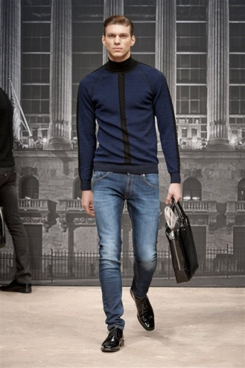 Fotoservizio/FW 2013-2014/MEN/ROCCOBAROCCO/DP1/6
