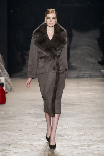 Fotoservizio/FW 2013-2014/WOMEN/SIMONETTA RAVIZZA/DP1/6