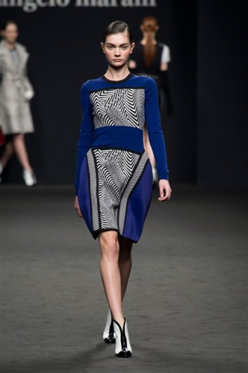 Fotoservizio/FW 2013-2014/WOMEN/ANGELO MARANI/DP1/8