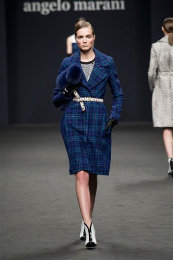 Fotoservizio/FW 2013-2014/WOMEN/ANGELO MARANI/DP1/11