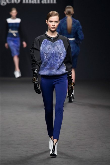 Fotoservizio/FW 2013-2014/WOMEN/ANGELO MARANI/DP1/13