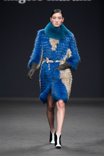 Fotoservizio/FW 2013-2014/WOMEN/ANGELO MARANI/DP1/15