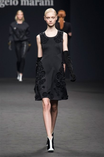 Fotoservizio/FW 2013-2014/WOMEN/ANGELO MARANI/DP1/26