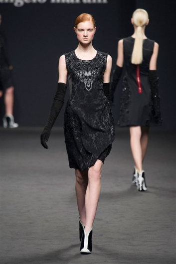 Fotoservizio/FW 2013-2014/WOMEN/ANGELO MARANI/DP1/28