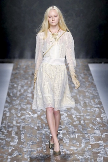 Fotoservizio/FW 2013-2014/WOMEN/BLUGIRL/DP1/13
