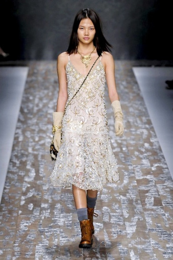Fotoservizio/FW 2013-2014/WOMEN/BLUGIRL/DP1/16