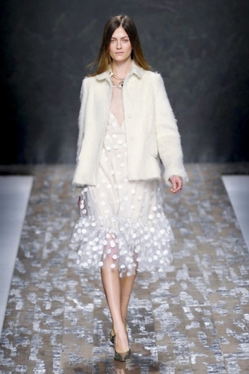 Fotoservizio/FW 2013-2014/WOMEN/BLUGIRL/DP1/17