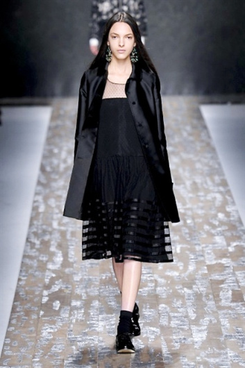 Fotoservizio/FW 2013-2014/WOMEN/BLUGIRL/DP1/22