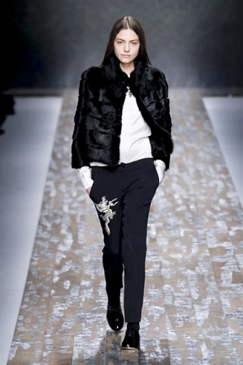 Fotoservizio/FW 2013-2014/WOMEN/BLUGIRL/DP1/24