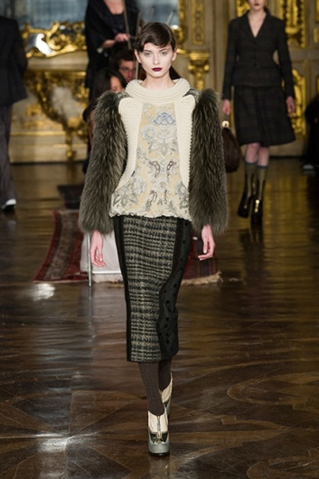 Fotoservizio/FW 2013-2014/WOMEN/ANTONIO MARRAS/DP1/6