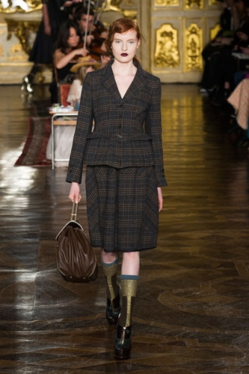 Fotoservizio/FW 2013-2014/WOMEN/ANTONIO MARRAS/DP1/7