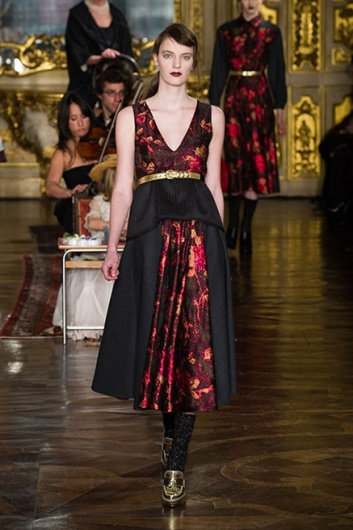 Fotoservizio/FW 2013-2014/WOMEN/ANTONIO MARRAS/DP1/27