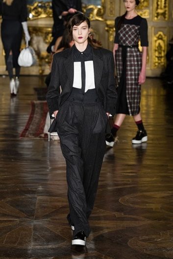 Fotoservizio/FW 2013-2014/WOMEN/ANTONIO MARRAS/DP1/31